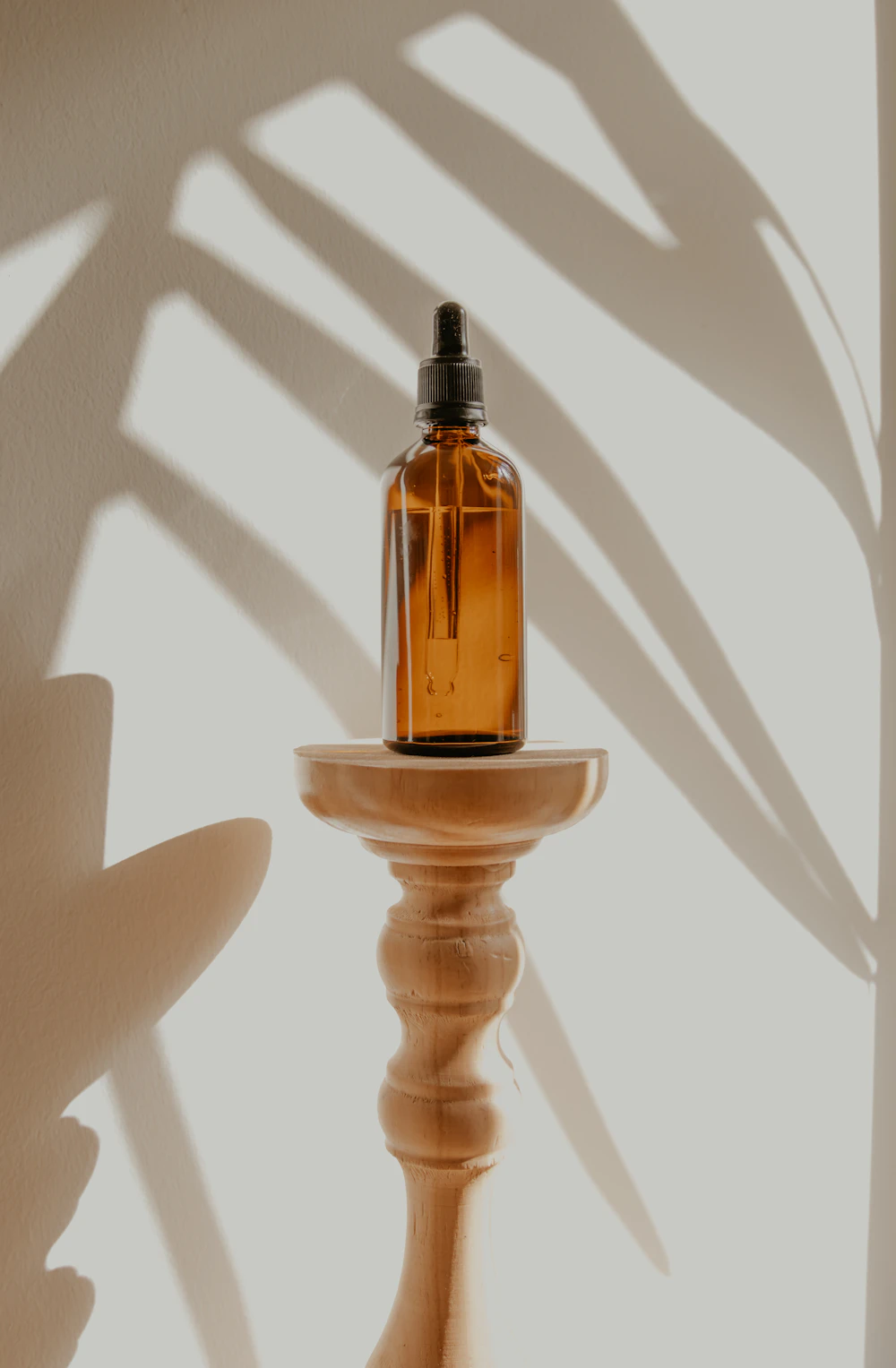 Fläschchen mit Aromaöl